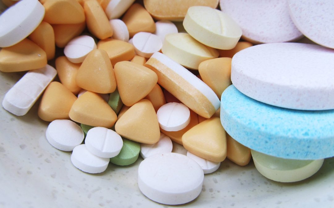 Voce e farmaci: come l’assunzione di  medicine può influenzare la resa vocale